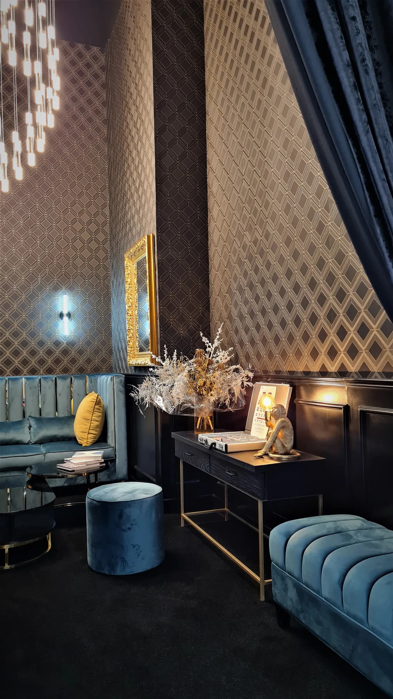 The JAUPIN boutique and workshop at Gate Avenue, DIFC