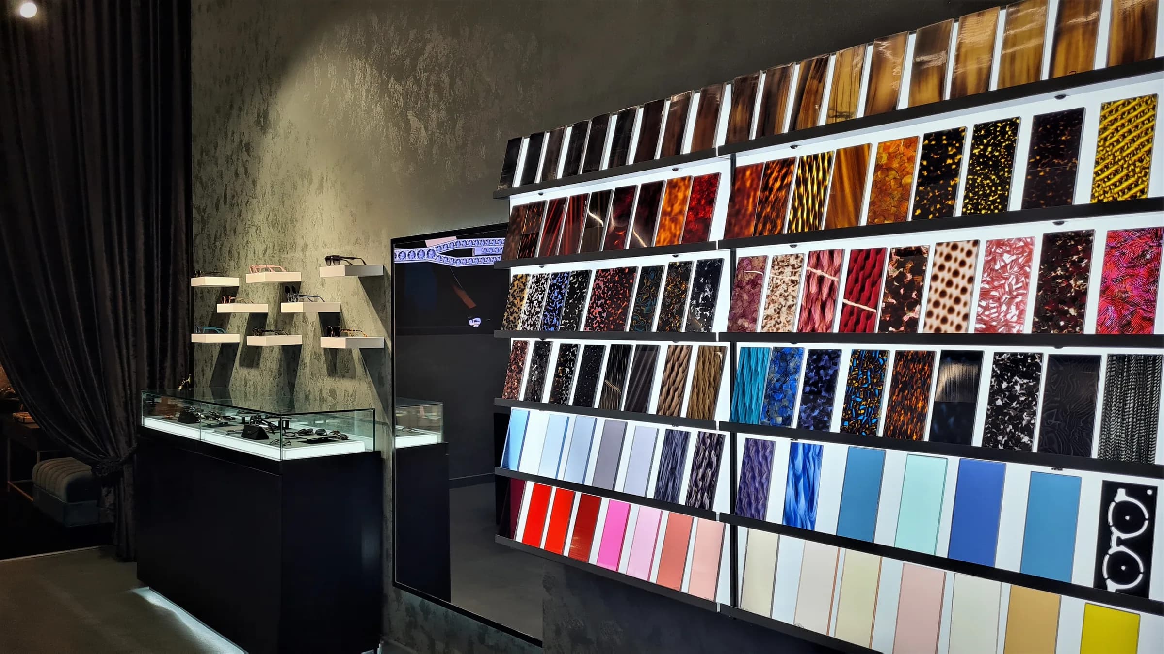 The JAUPIN boutique at Gate Avenue, DIFC